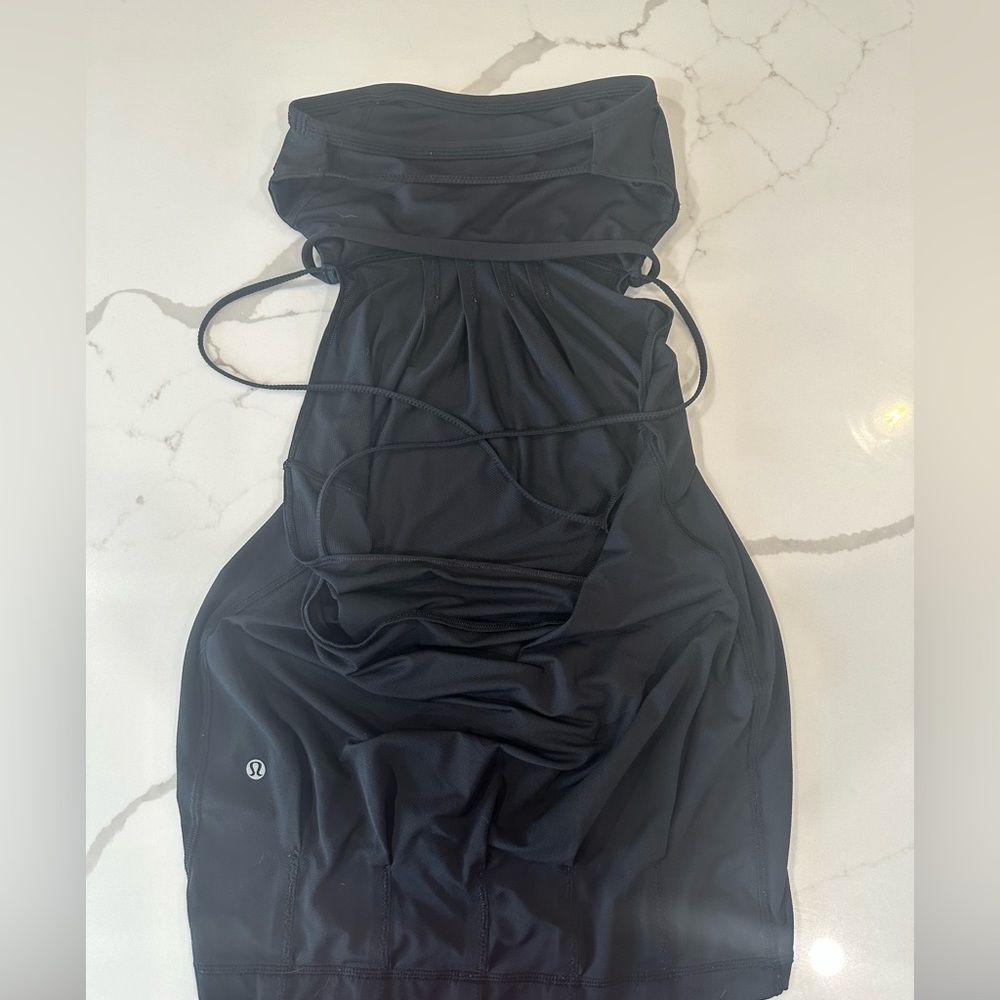 Flow and Go Lululemon-Black Strappy Long Mesh Tank - Picture 4 of 6